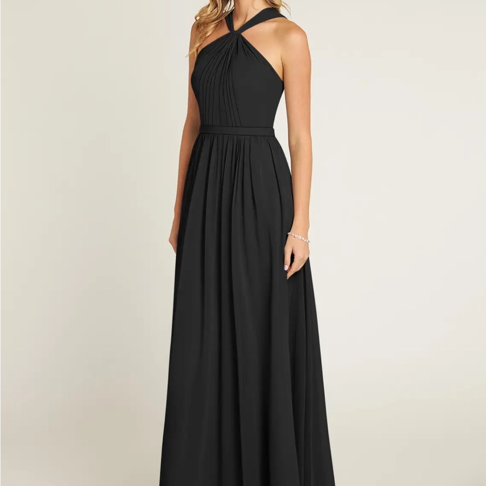 AZAZIE JACEY
Black A-Line Pleated Chiffon Dress